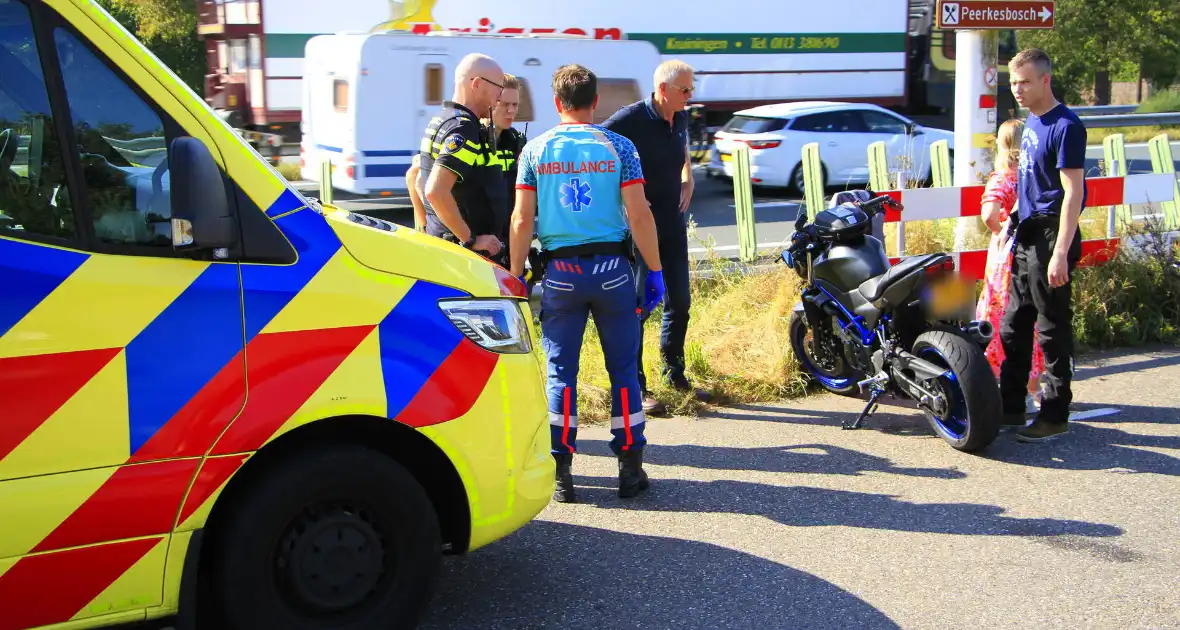 Wielrenfiets gebroken na ongeval met motor