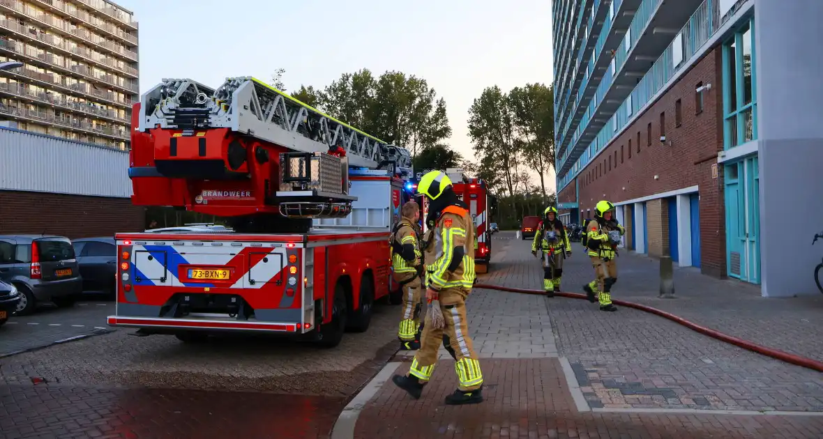 Barbecue op balkon zorgt voor inzet brandweer