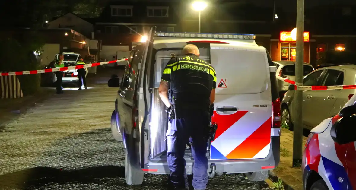 Traumateam ingezet voor steekincident - Foto 6