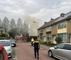 Veel rookontwikkeling bij schuurbrand