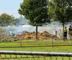 Smeulende mesthoop zorgt voor brandweeractie