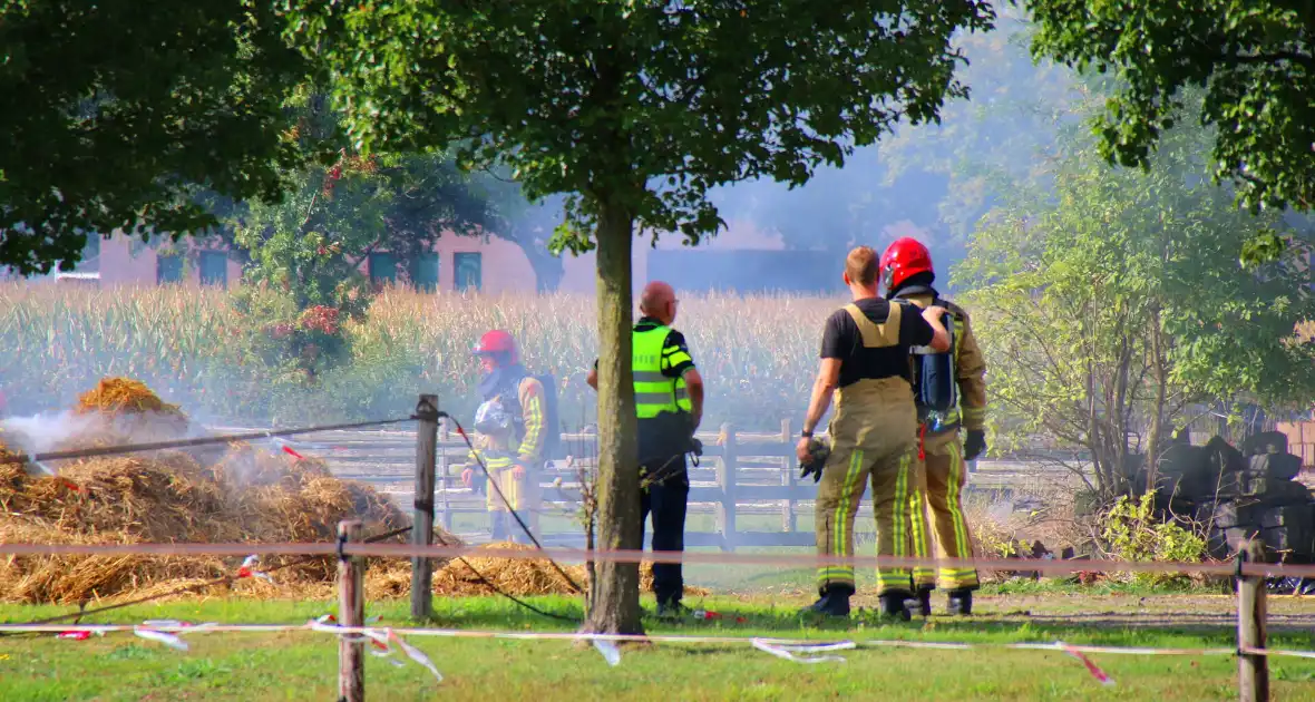 Smeulende mesthoop zorgt voor brandweeractie - Foto 4