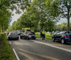 Enorme file door kop-staart botsing