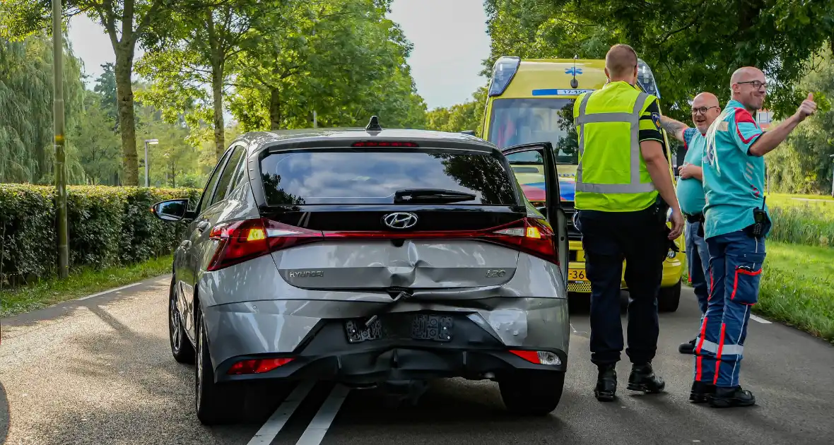 Enorme file door kop-staart botsing - Foto 2