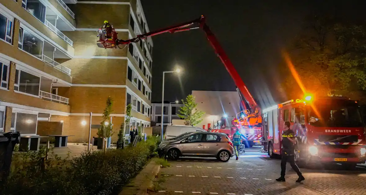 Brand op zesde verdieping van flatgebouw - Foto 2