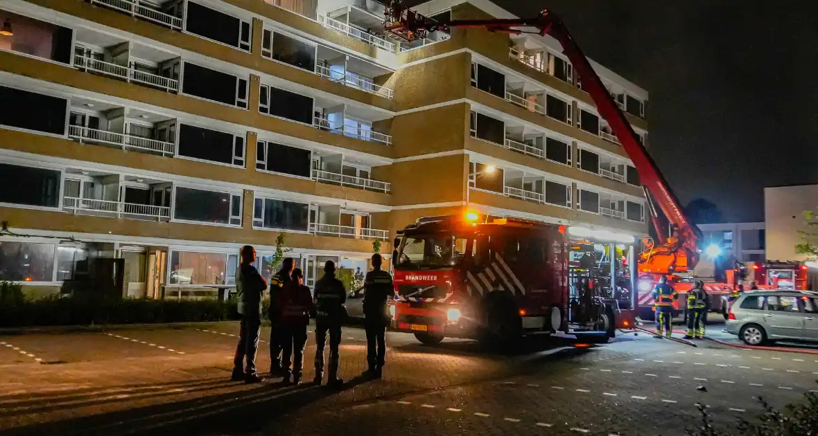 Brand op zesde verdieping van flatgebouw - Foto 5