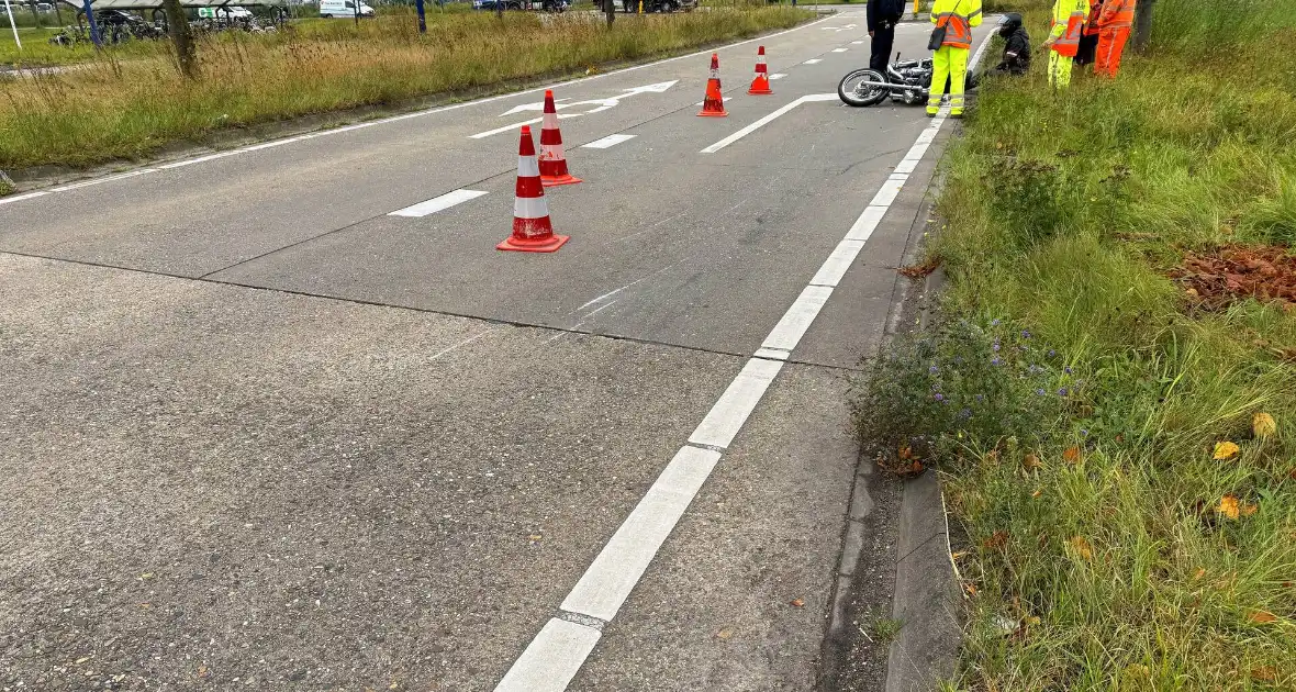 Ongeval met motorrijder zorgt voor verkeershinder - Foto 2