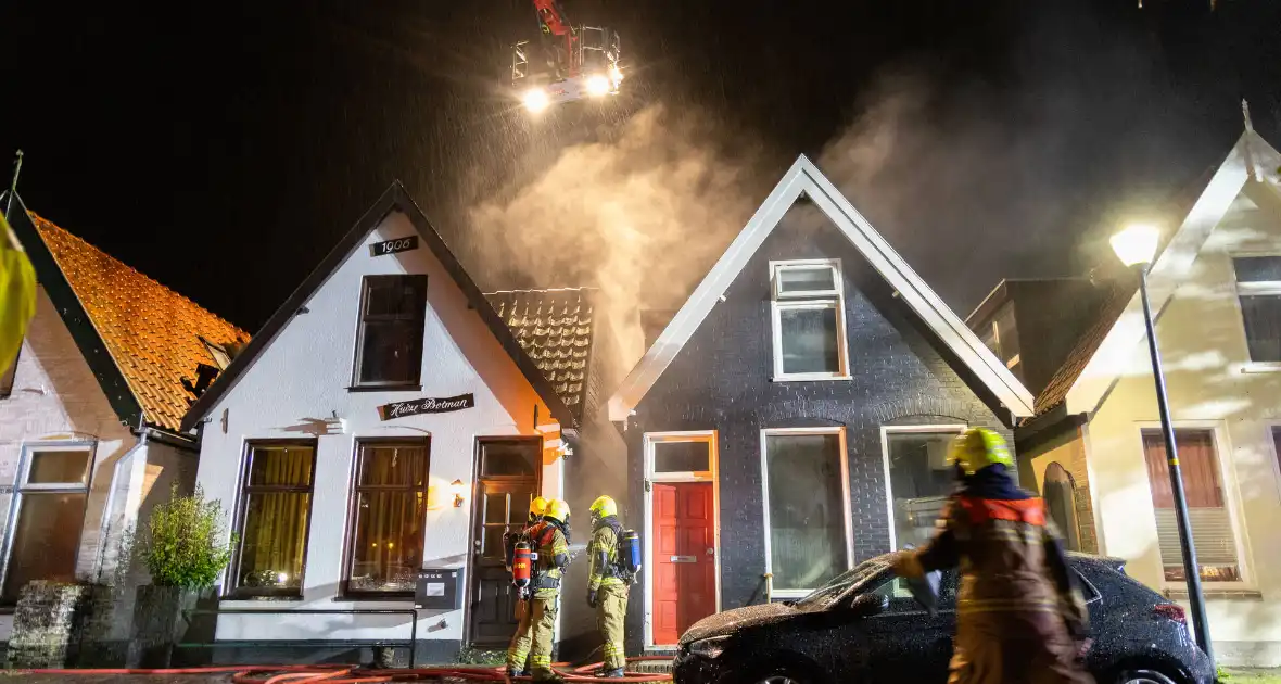 Zware schade na uitslaande brand in woning - Foto 11