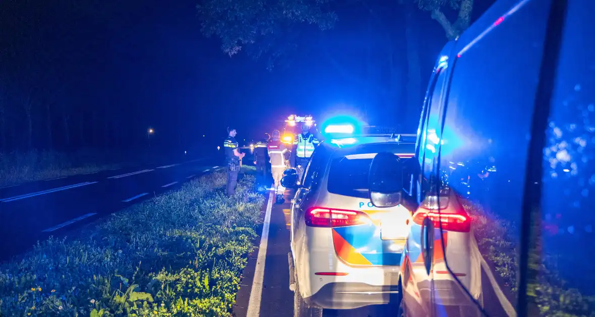 Zoekactie leidt tot redding van vrouw in het water - Foto 3