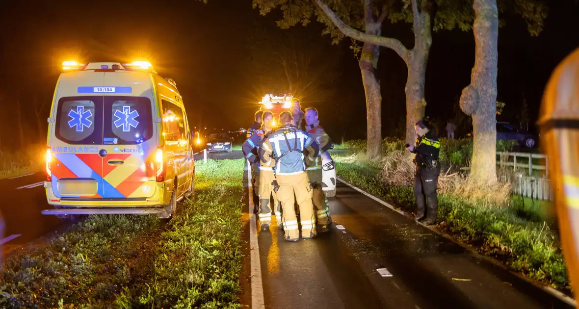 Zoekactie leidt tot redding van vrouw in het water - Foto 7