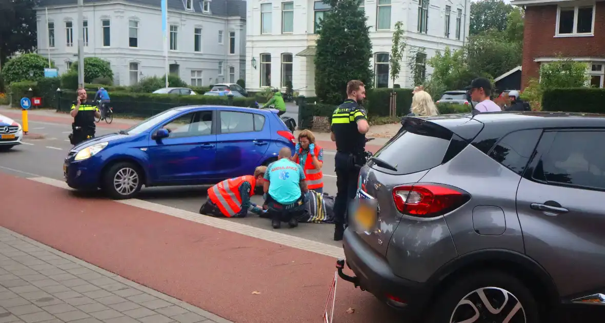 Spookrijdende dronken fietser geschept door automobilist