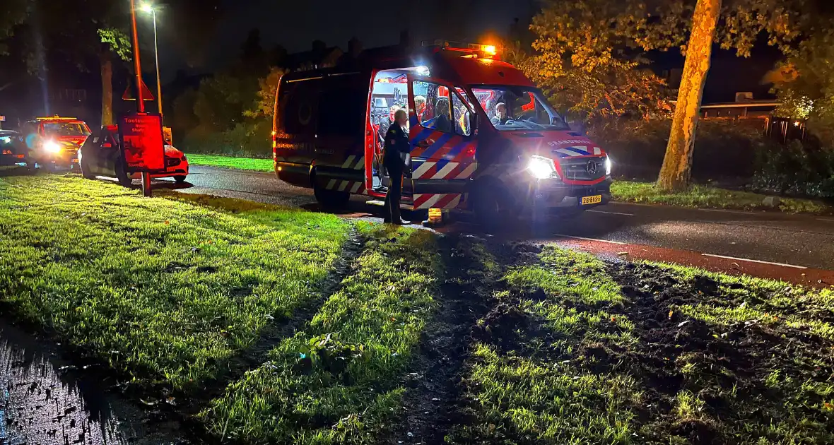 Zoekactie nadat auto in sloot belandt - Foto 3