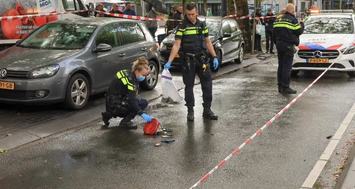 Politie houdt 2 verdachtes aan van overval - Foto 1