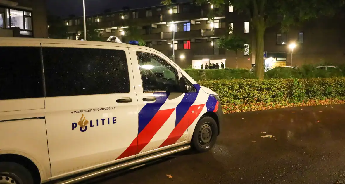 Omwonenden opgeschrikt door zwaar vuurwerk - Foto 2