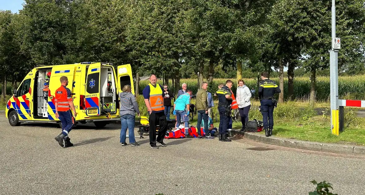 Traumateam ingezet voor gevallen wielrenner - Foto 5