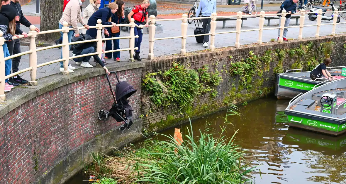 Kat gered die te water raakt - Foto 2