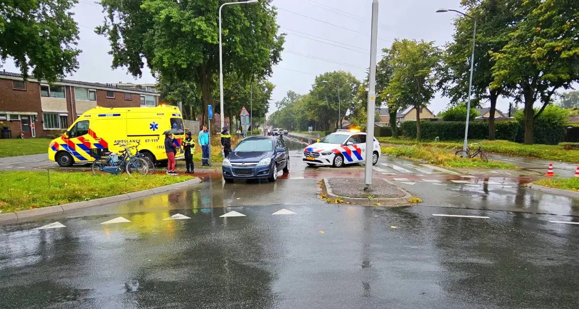 Opnieuw fietser geschept bij rotonde