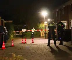 Politie doet onderzoek naar mogelijke explosie bij woning