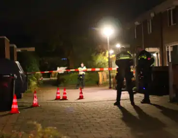 Politie doet onderzoek naar mogelijke explosie bij woning