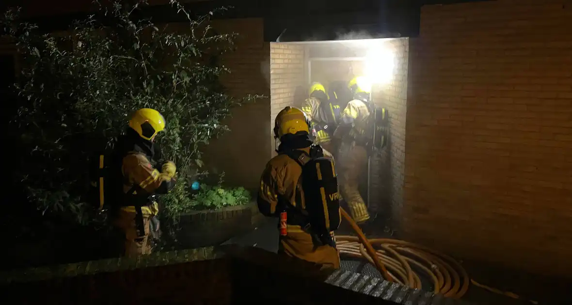 Brandweer ingezet voor brand in kelderbox - Foto 4