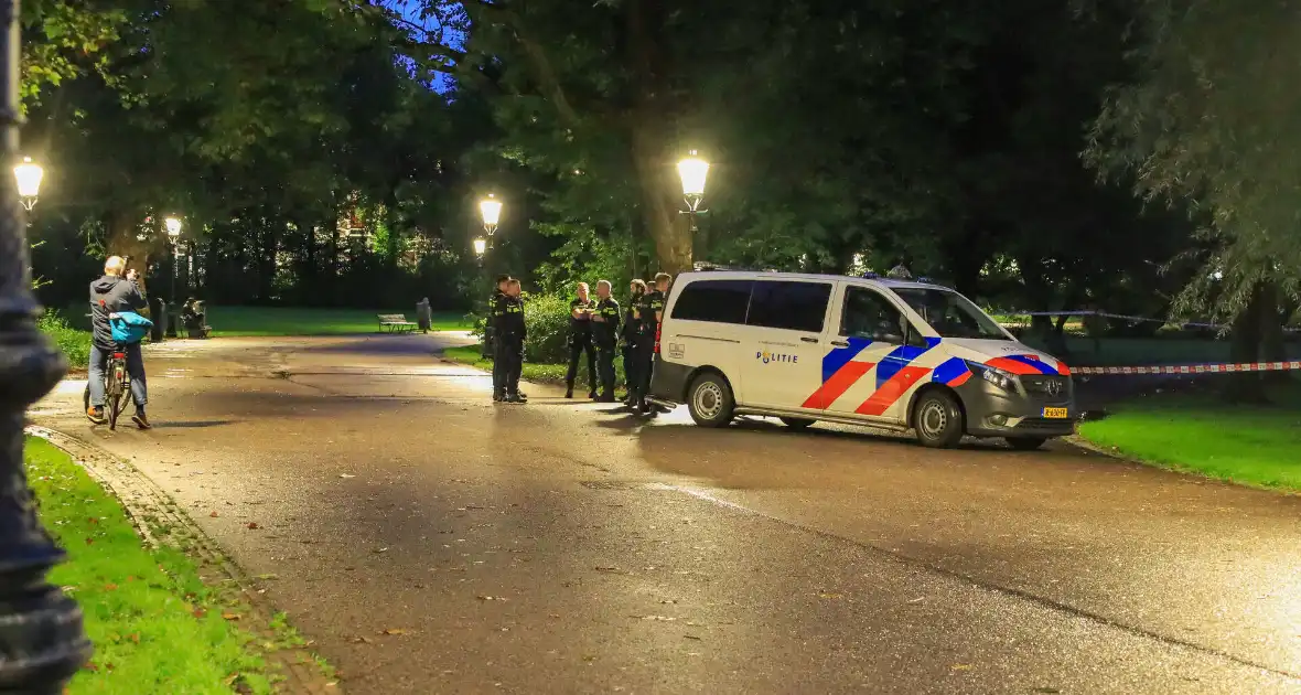 Politie treft kogelhuls aan in park