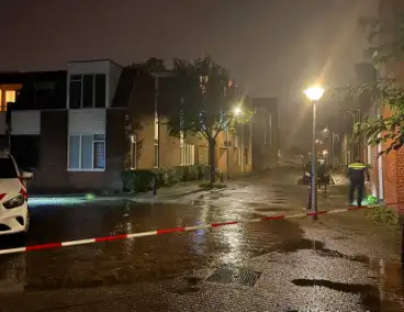 Aanhouding en straat afgesloten na steekpartij