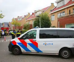 Buren grijpen snel in bij autobrand