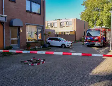 Brandweer ingezet na gat in wegdek