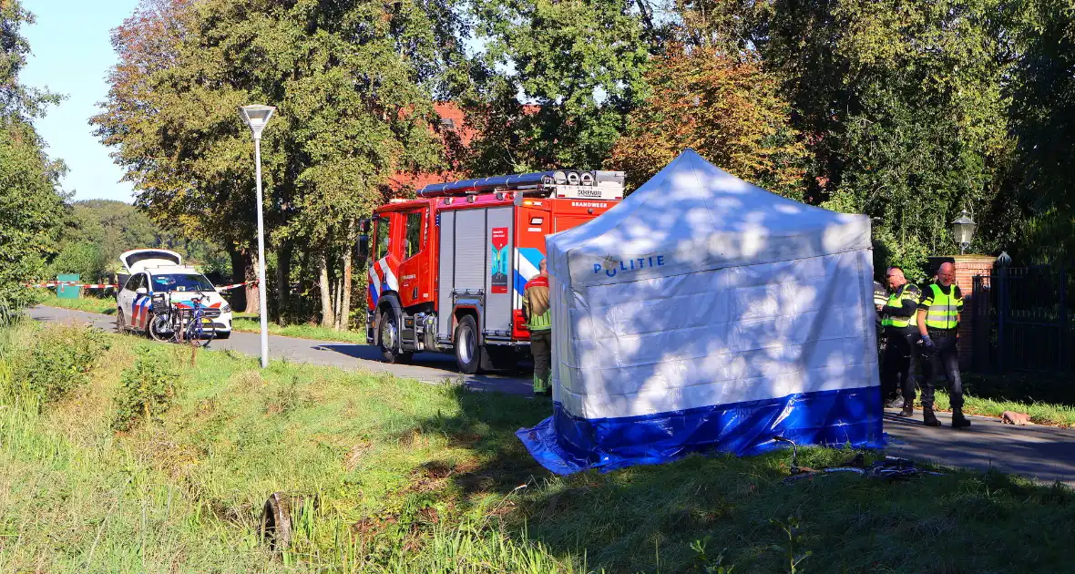 Politie doet onderzoek naar te water geraakt persoon