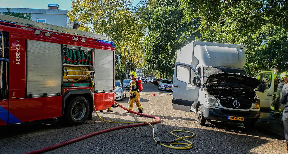 Brand in motorcompartiment van bakwagen - Foto 5