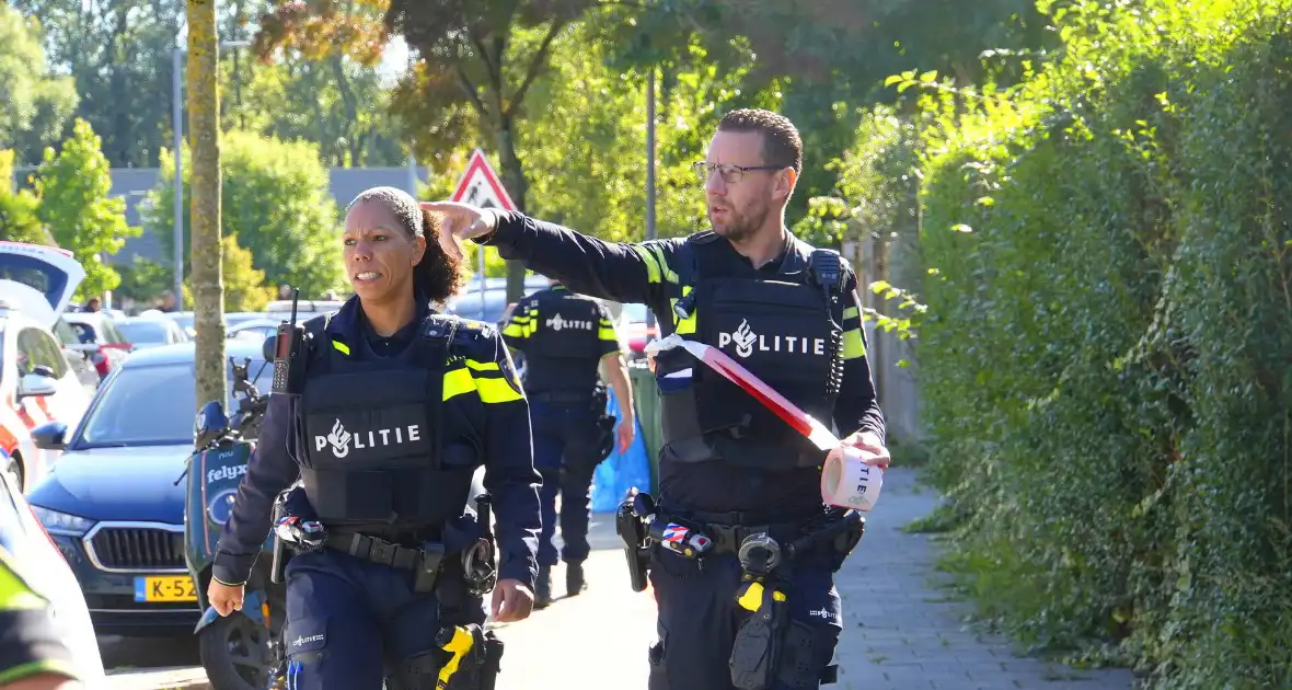 Persoon gewond bij schietpartij, politie zoekt verdachte - Foto 2