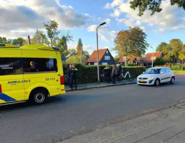 Fietsster gewon bij botsing met auto