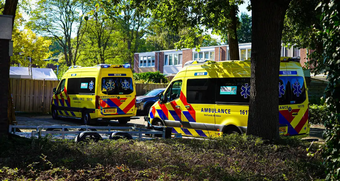 Patiënt met politie en trauma-arts naar ziekenhuis begeleid - Foto 2