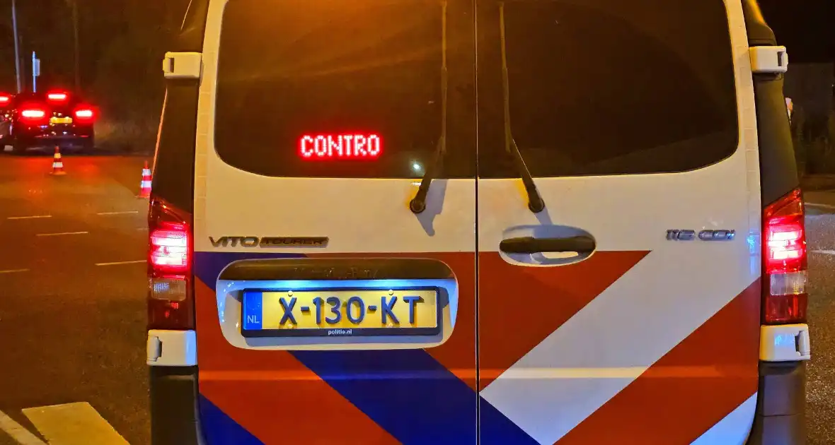 Politie houdt meerdere alcoholcontroles - Foto 6