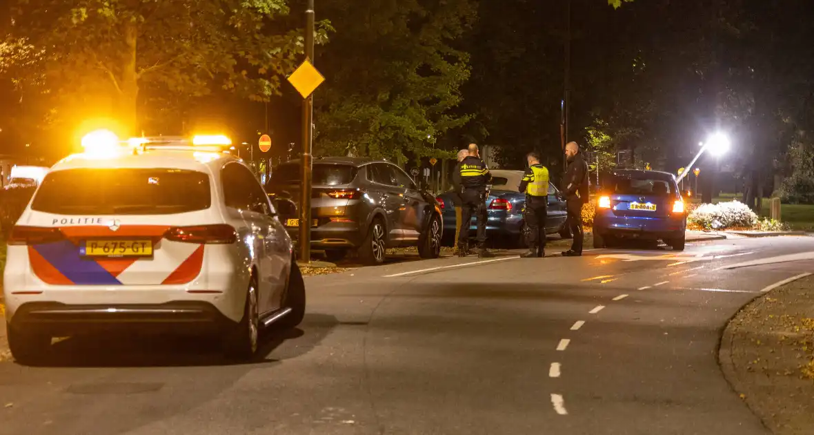 Geparkeerde auto loopt flinke schade bij ongeval - Foto 5