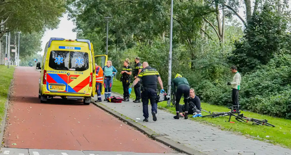 Wielrenner zwaargewond, traumateam ingezet