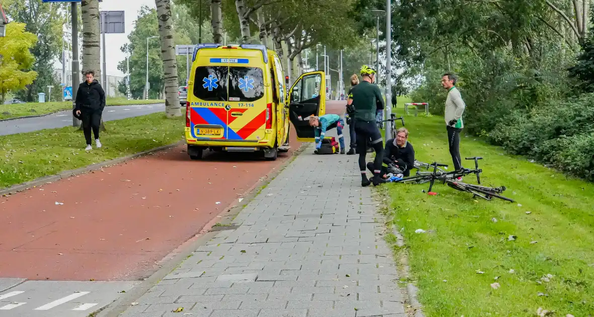 Wielrenner zwaargewond, traumateam ingezet - Foto 2