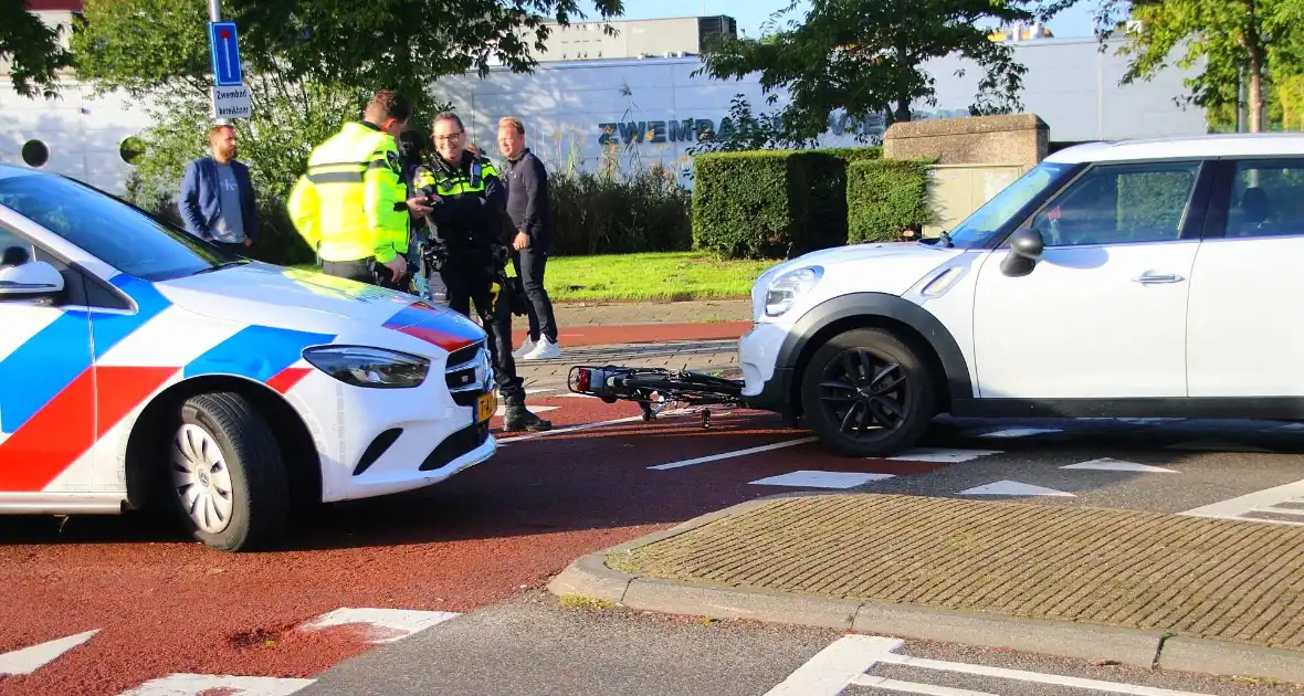 Opnieuw fietser geschept op rotonde - Foto 4