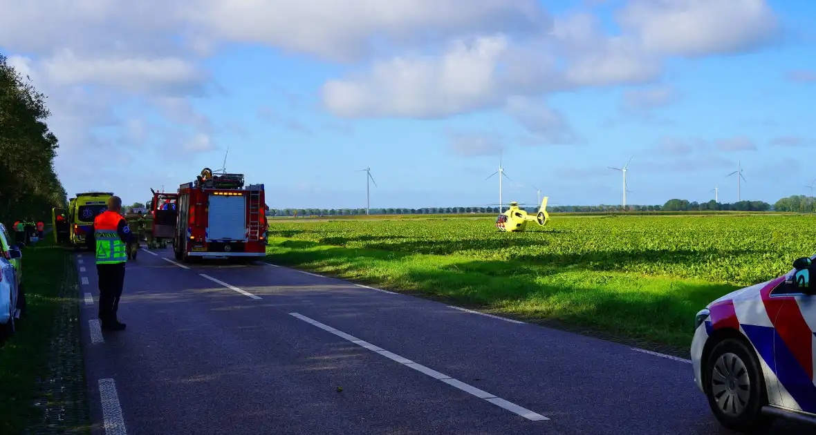 Automobilist komt om bij botsing met tractor - Foto 3