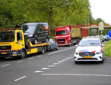 Vrachtwagen veroorzaakt kettingbotsing