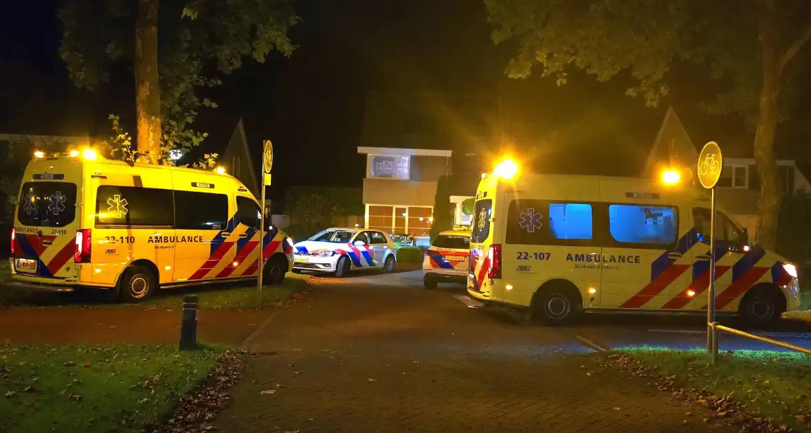 Persoon raakt gewond bij steekpartij in woning - Foto 1