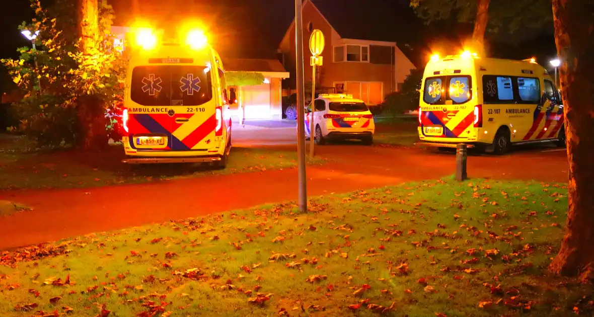 Persoon raakt gewond bij steekpartij in woning - Foto 6