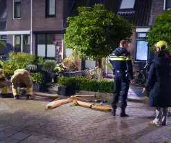 Politie onderzoekt explosie bij voordeur