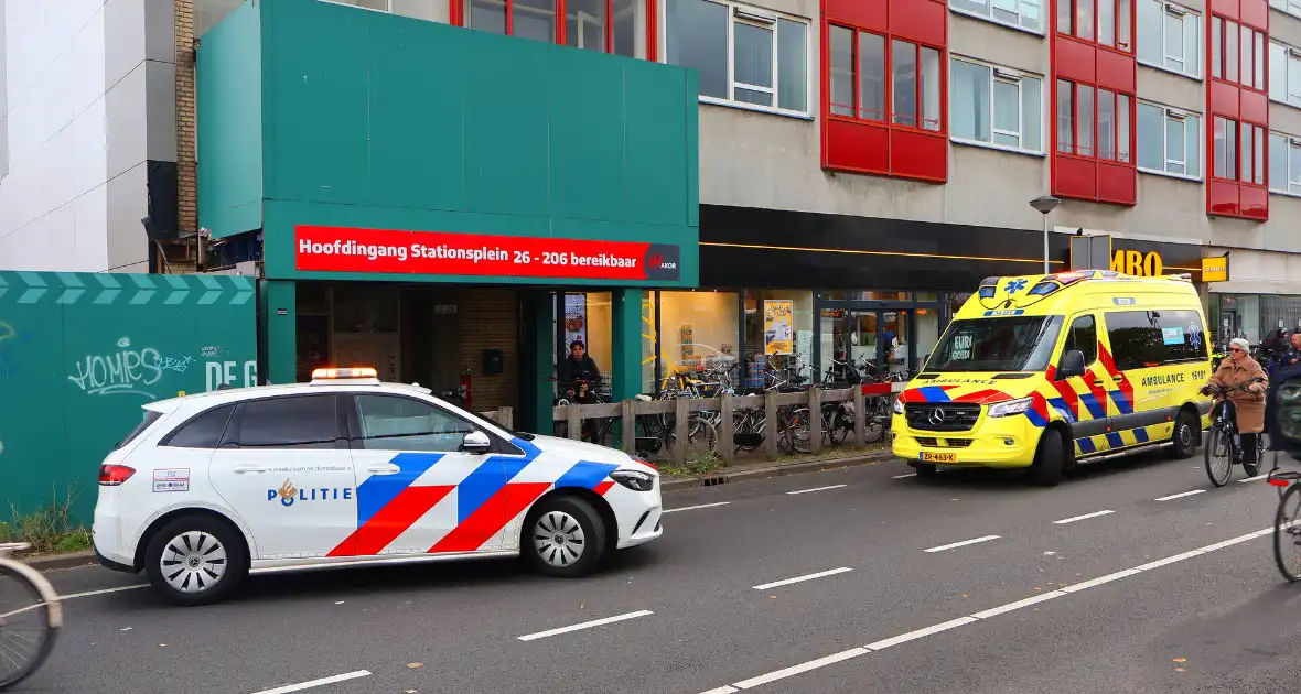 Voetganger gewond bij aanrijding met scooter - Foto 4