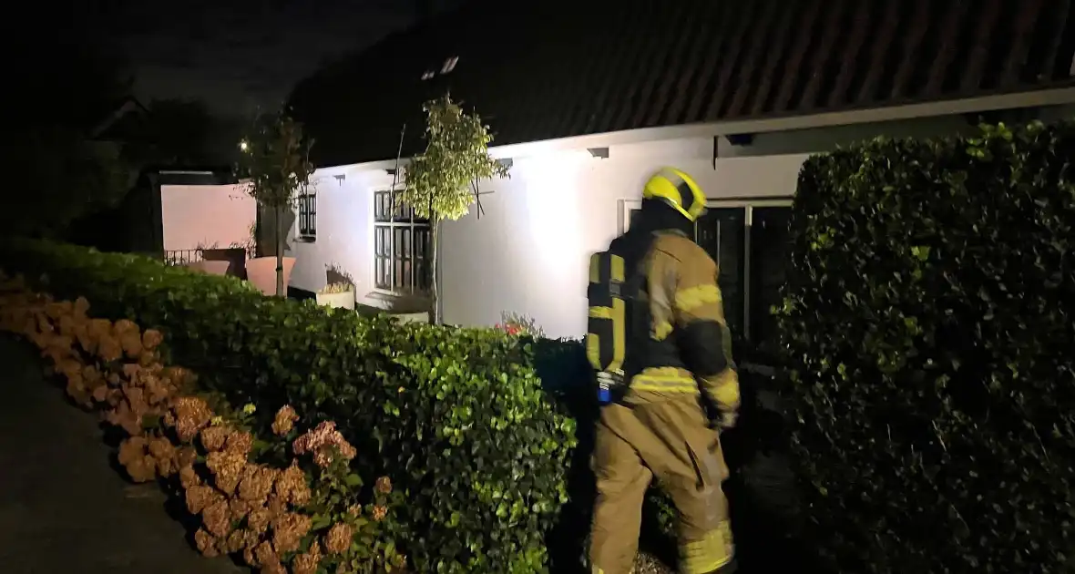 Bewoners geëvacueerd na melding van onbekende lucht - Foto 2