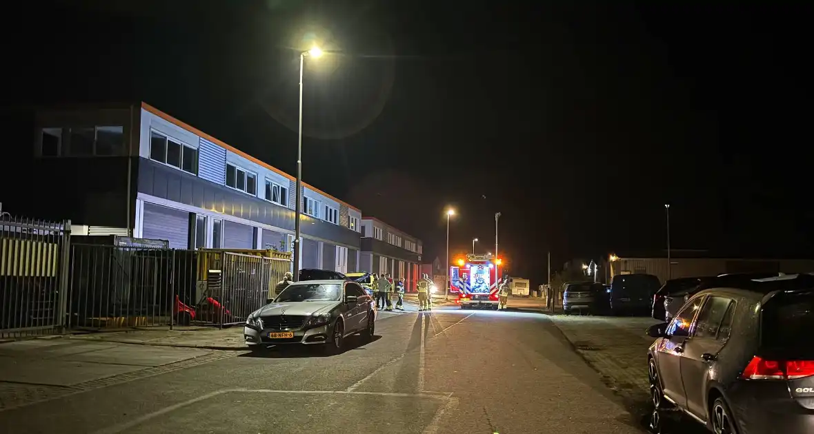 Snel optreden brandweer voorkomt erger bij autobrand - Foto 1