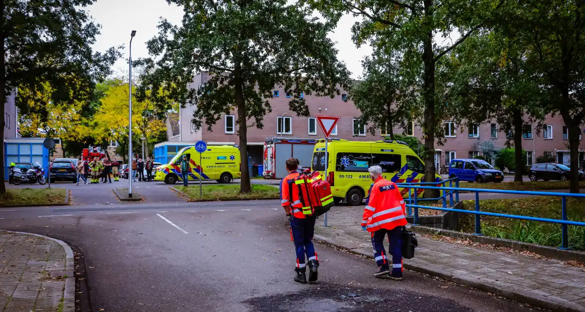 Persoon valt van steiger, traumateam ingezet - Foto 4