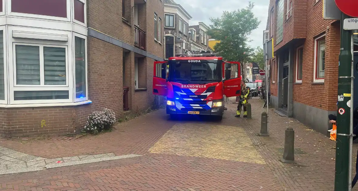 Wierookstokje zorgt voor rookontwikkeling in woning - Foto 4