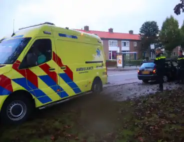 Scooterrijder gewond door gladde bladeren op de weg