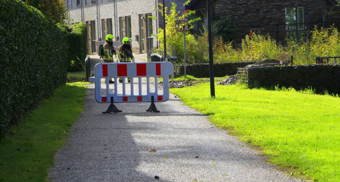 Straat is afgezet door gaslekkage - Foto 1